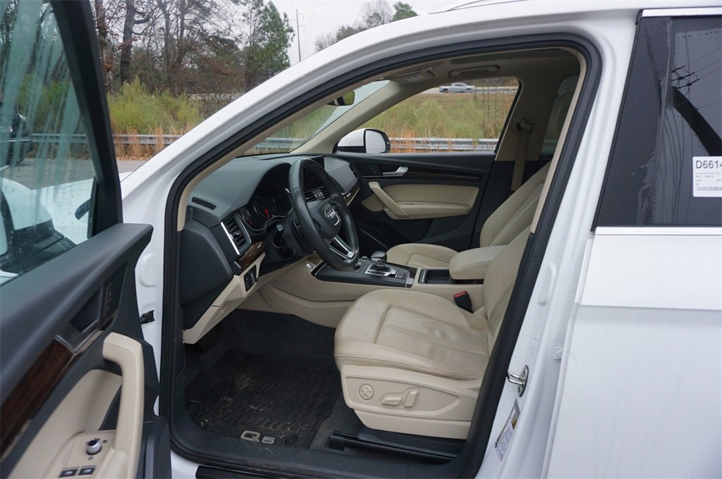 Used 2019 Audi Q5 2.0T Premium image 2