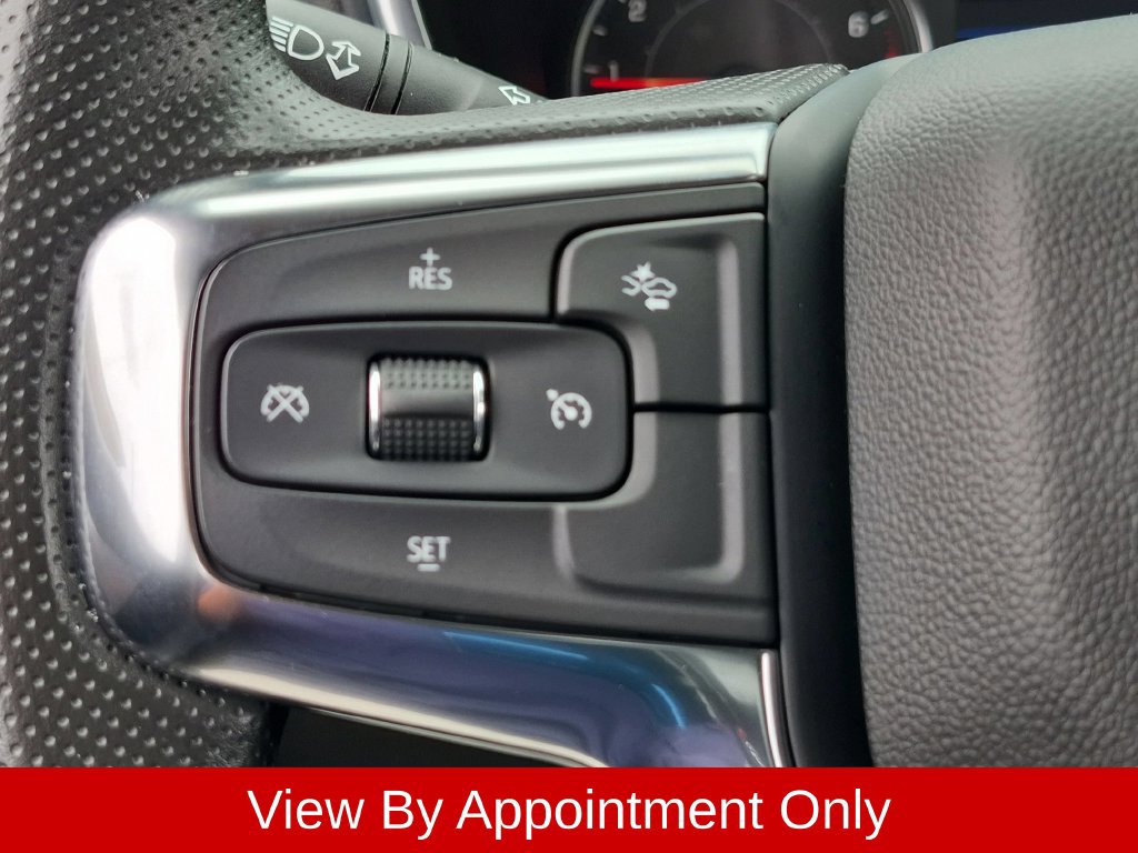 Used 2025 Chevrolet Blazer LT FWD image 20