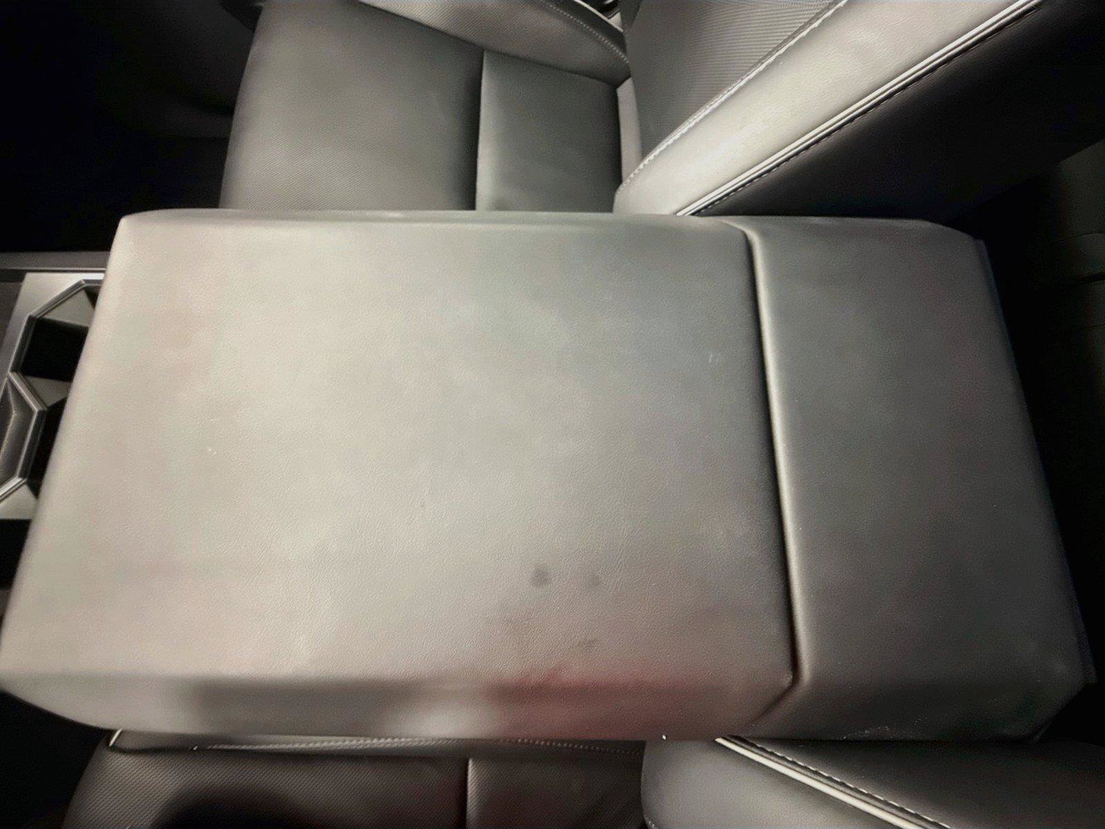 Used 2024 Tesla Cybertruck AWD Crew Cab image 11