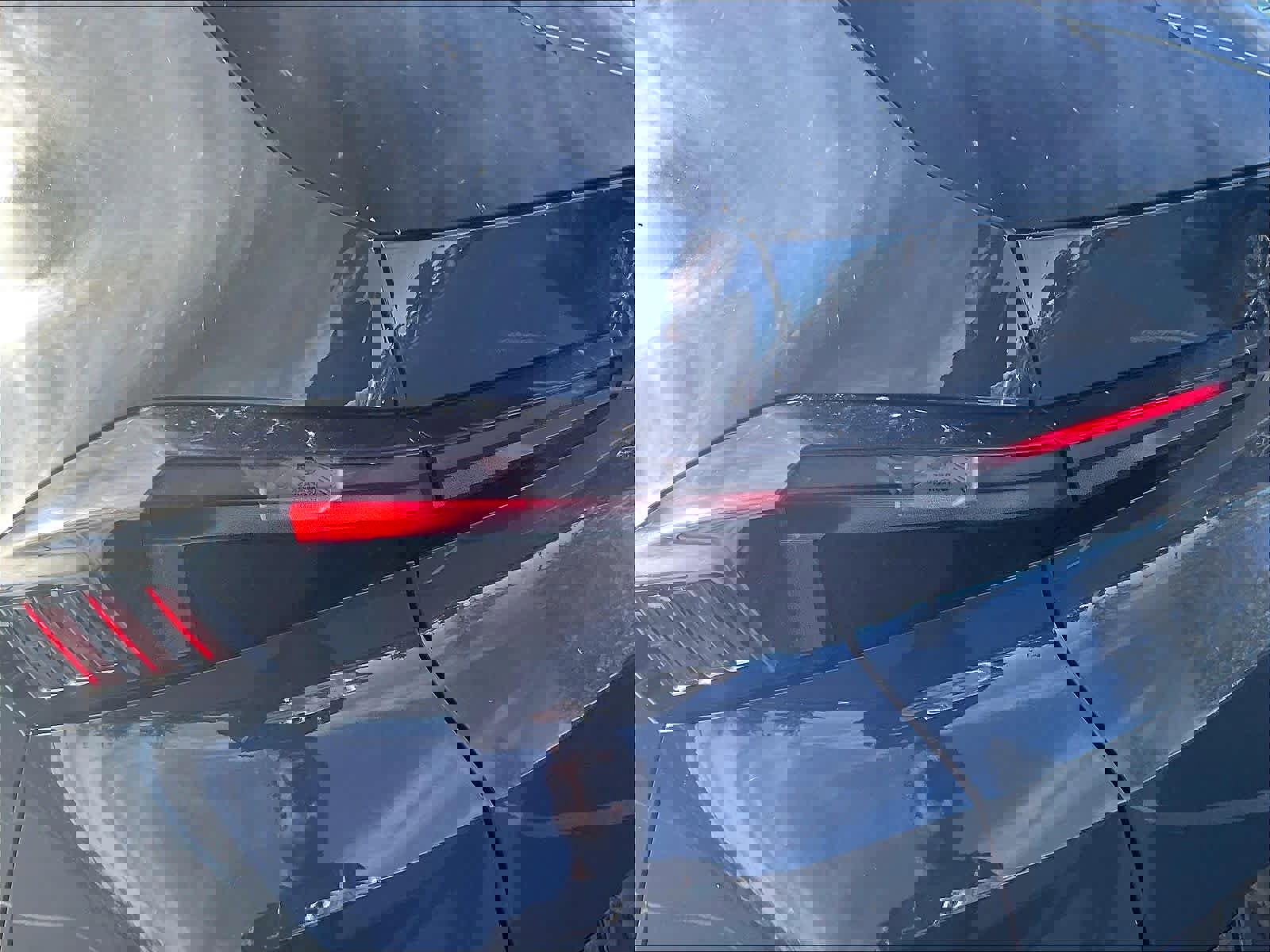 Used 2025 BMW XM image 31