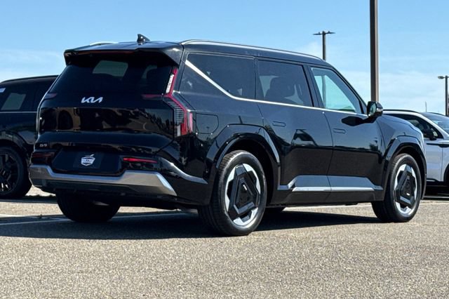 Certified 2024 Kia EV9 Land AWD/4WD image 5