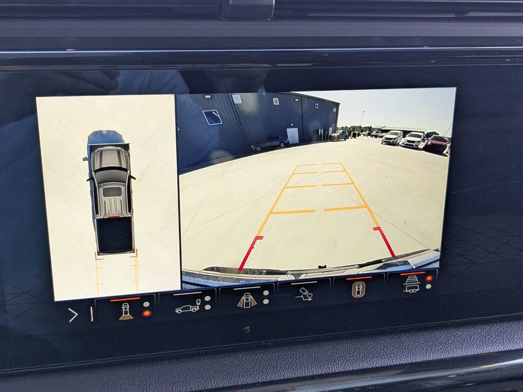 Used 2024 GMC Sierra 1500 AT4 w/ Technology Package AWD/4WD image 21