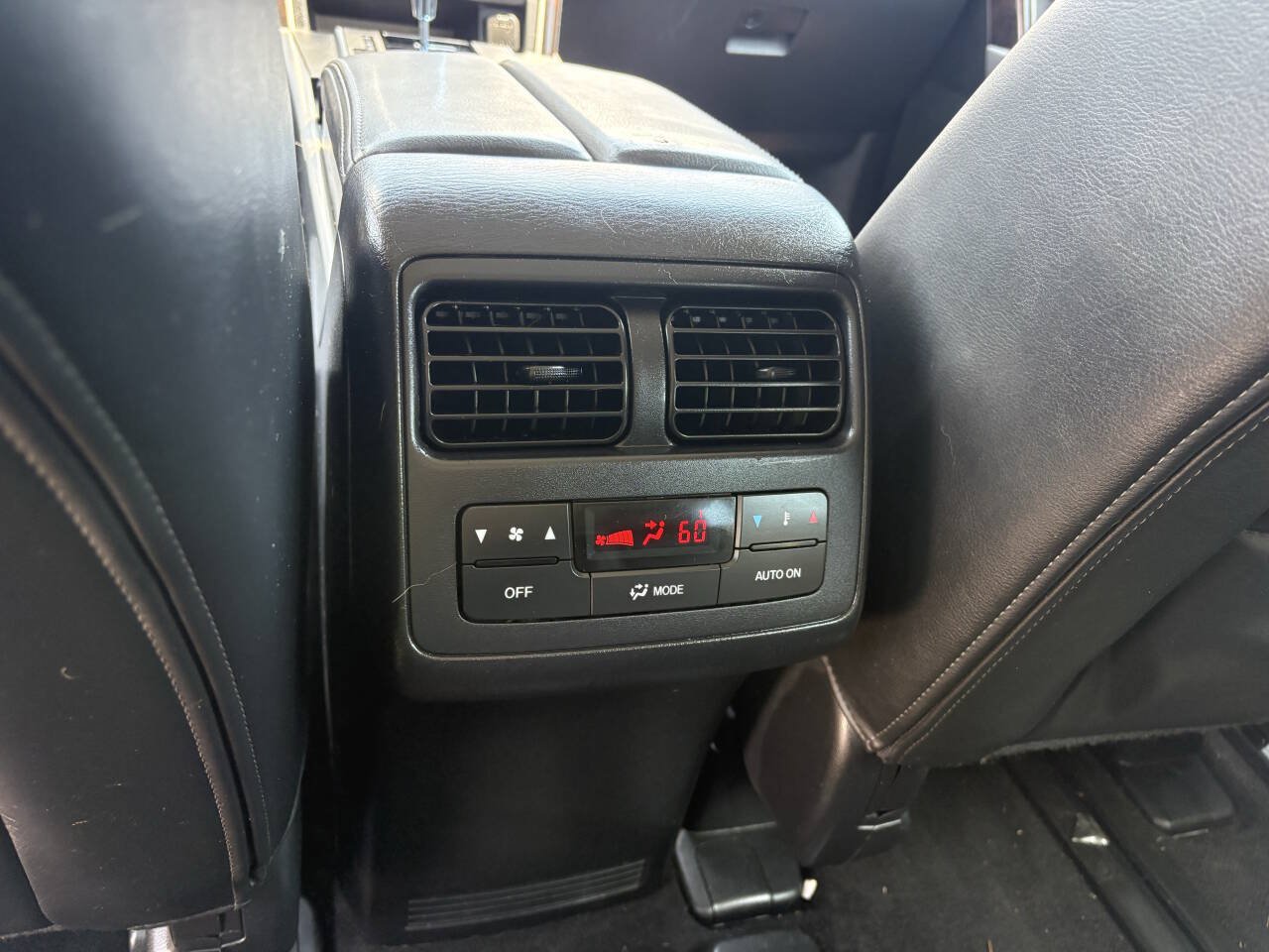 Used 2012 MAZDA CX-9 Grand Touring w/ Moonroof & Bose Audio Pkg AWD/4WD image 18