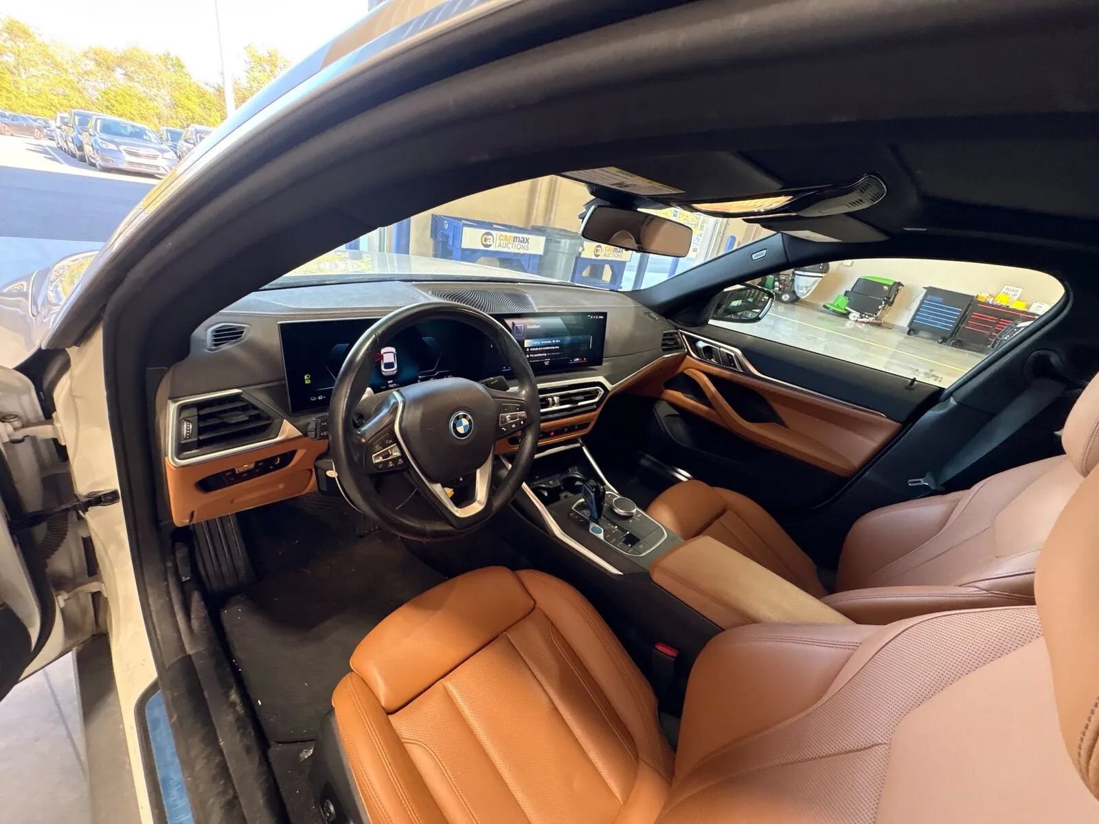 Used 2022 BMW i4 eDrive40 RWD image 6