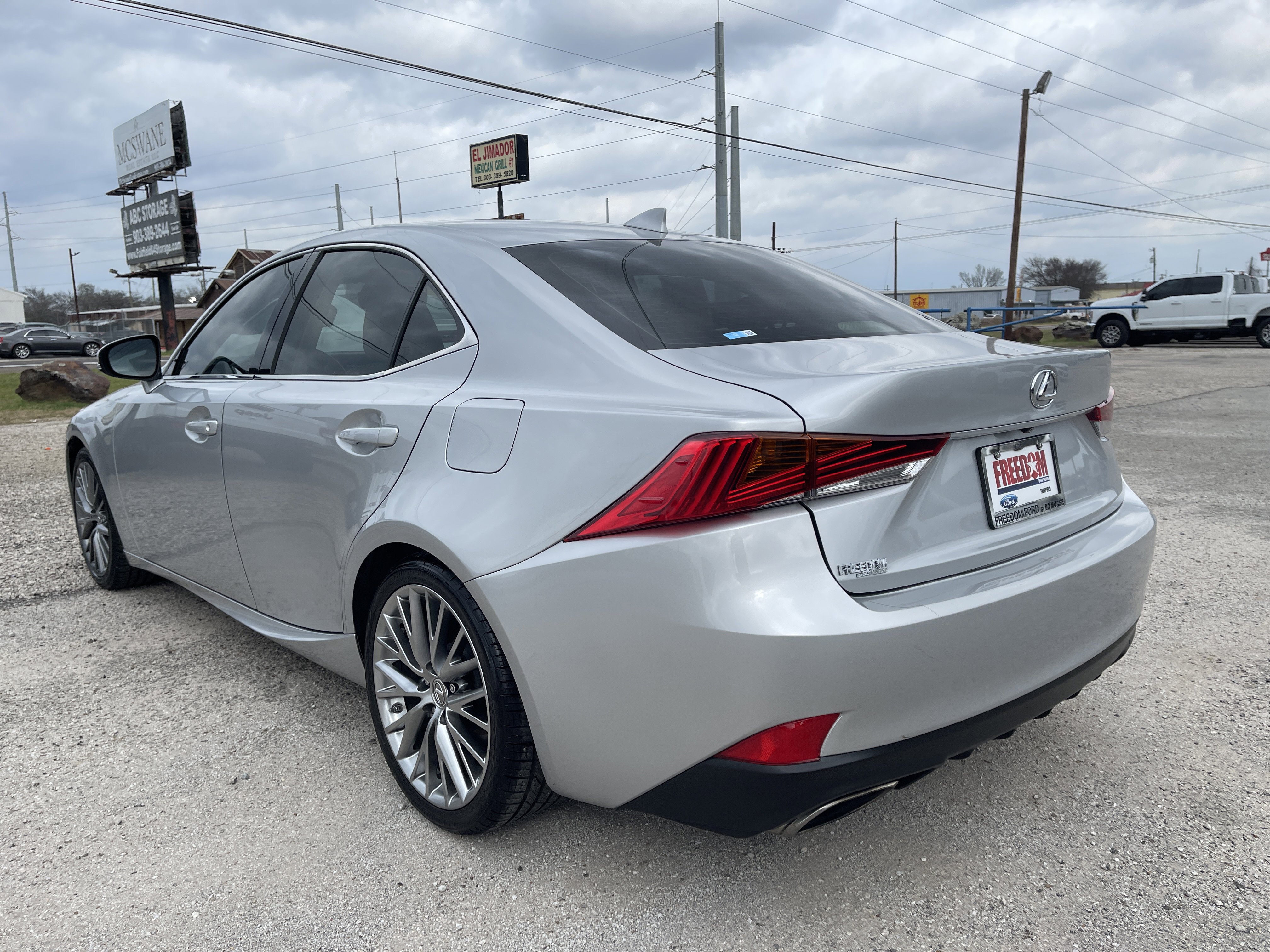 Used 2017 Lexus IS 200t 200t image 6