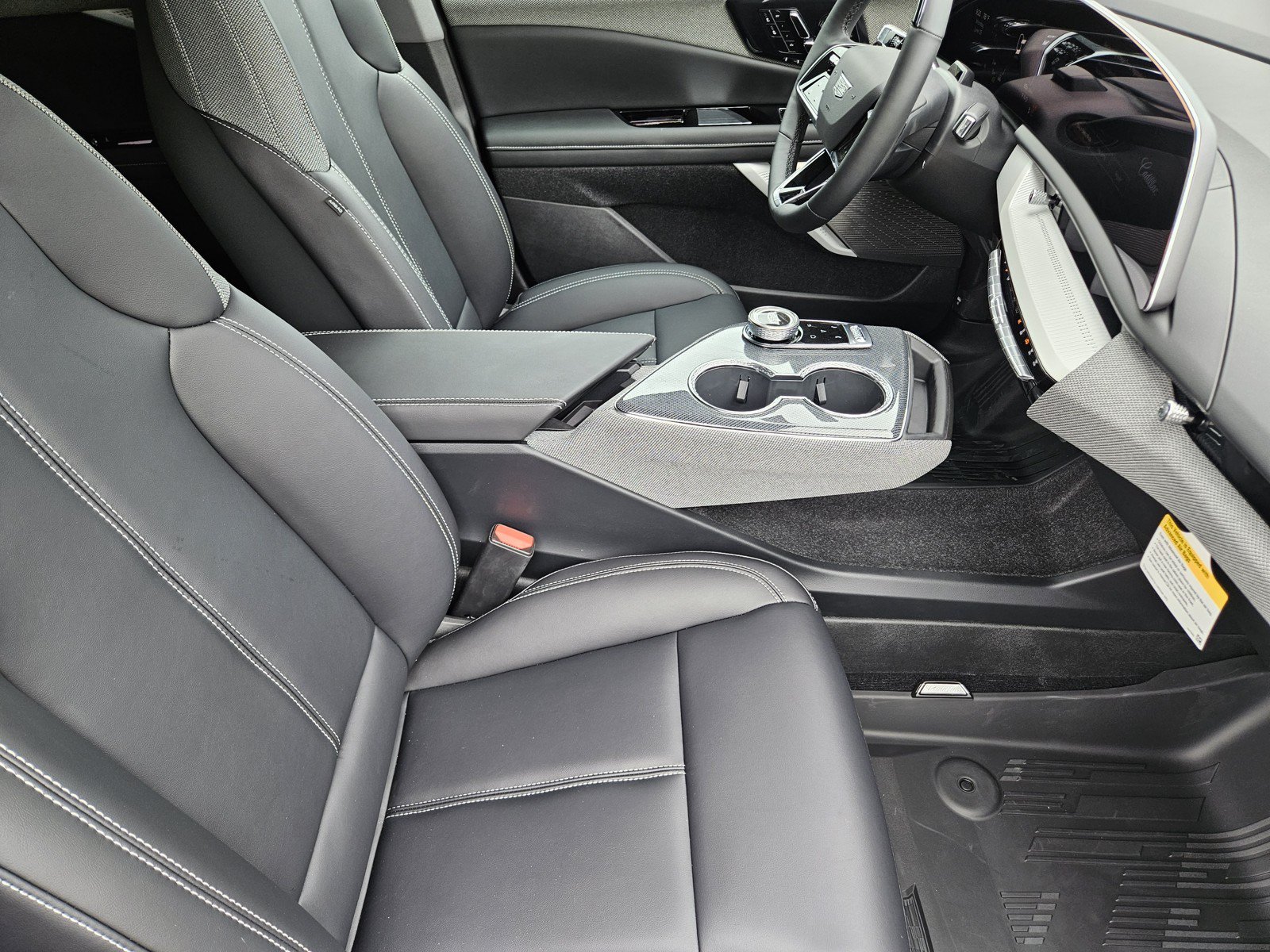 New 2026 Cadillac Optiq Sport 1 w/ LPO, Floor Liner Package RWD image 10