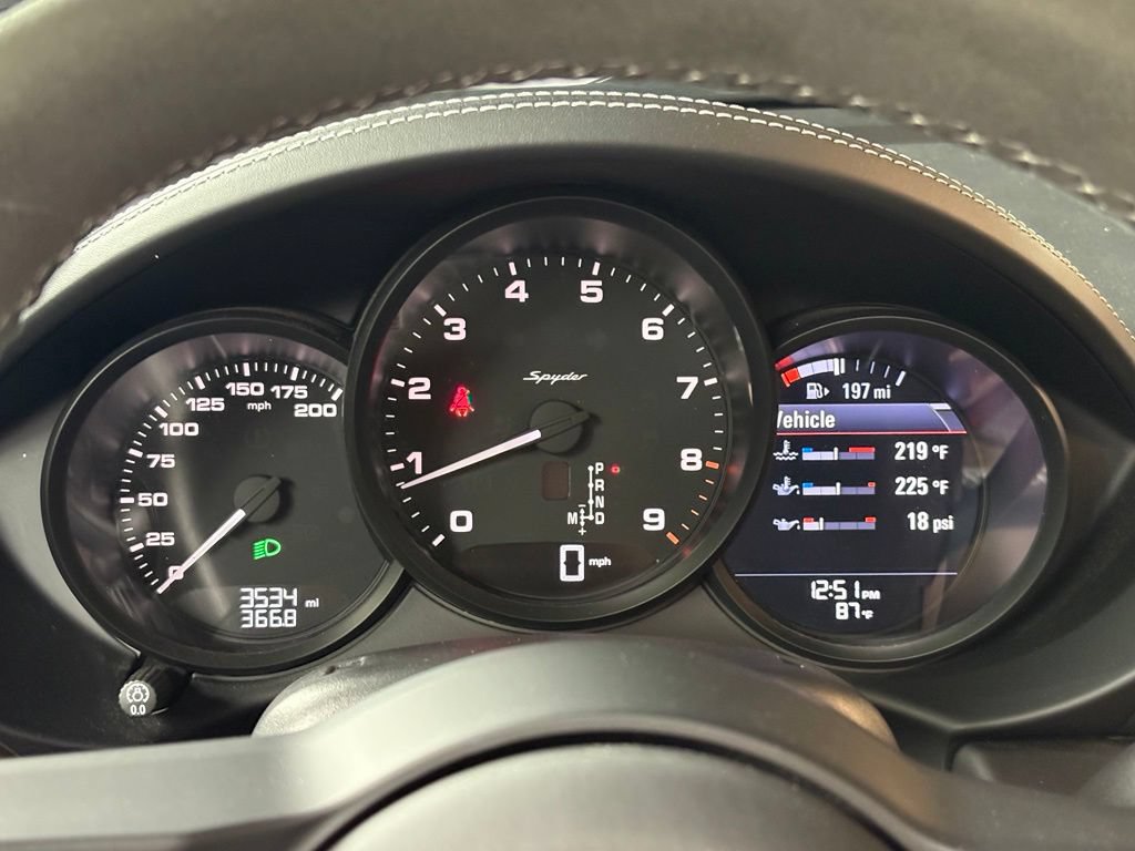 Used 2022 Porsche 718 Boxster Spyder RWD image 23