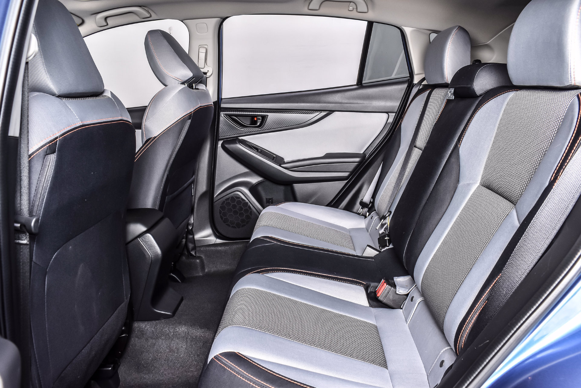 Used 2020 Subaru Crosstrek 2.0i Premium w/ Moonroof Package 2 AWD/4WD image 19