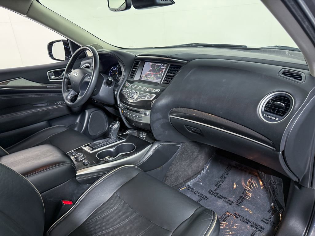Used 2019 INFINITI QX60 Luxe w/ Essential Package image 12