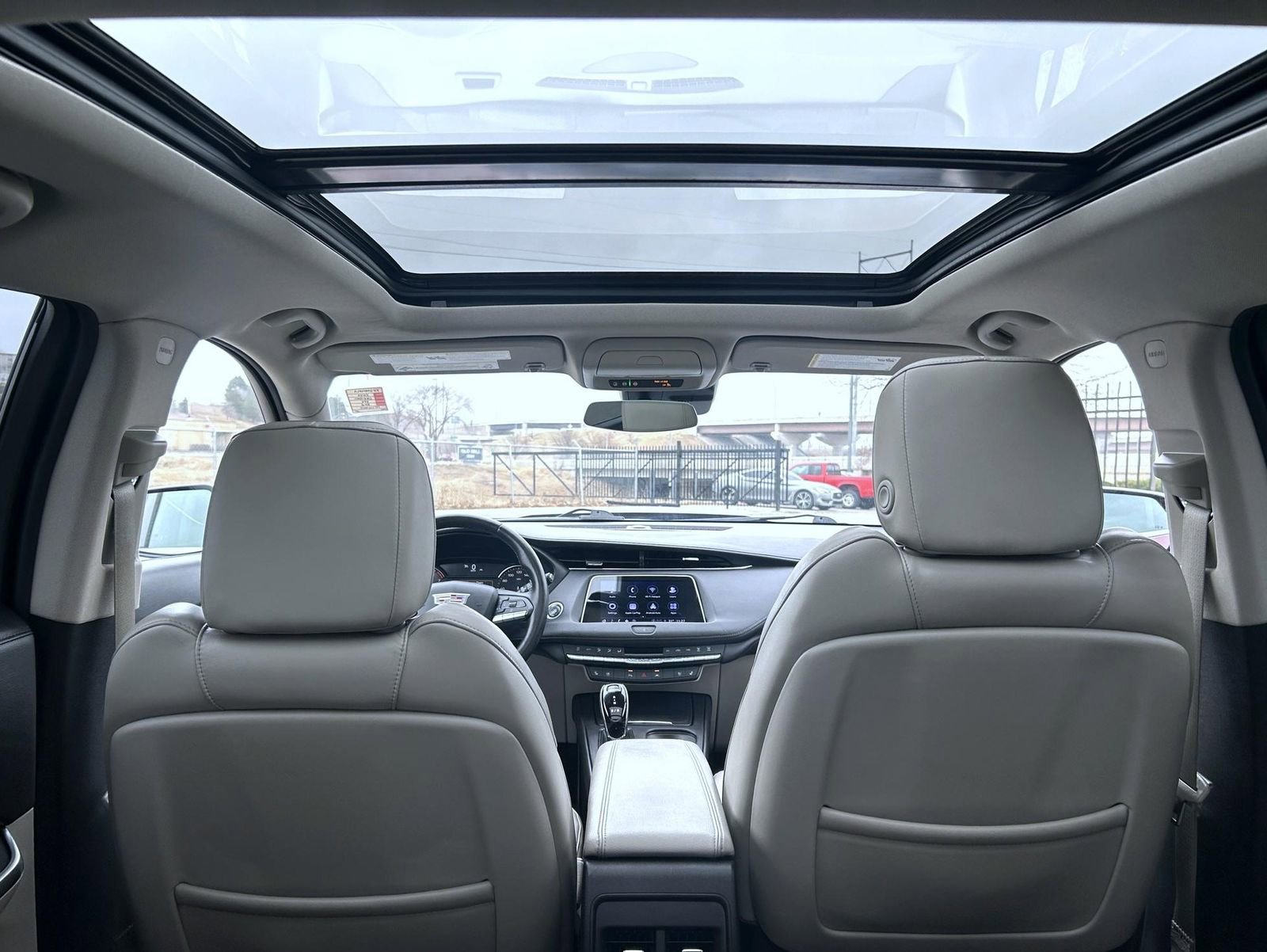 Certified 2023 Cadillac XT4 Premium Luxury image 23