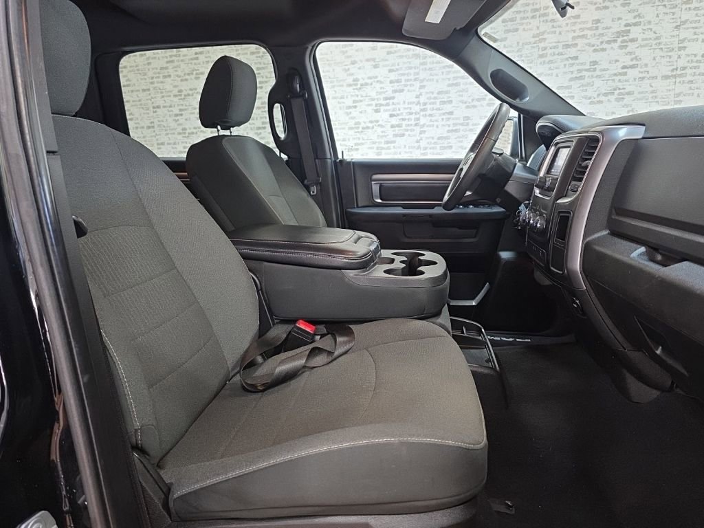 Used 2021 RAM 1500 Classic Warlock image 10