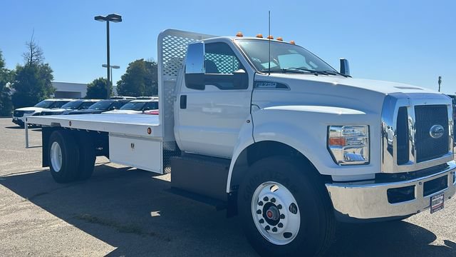 New 2027 Ford F750 2WD Regular Cab Super Duty image 7