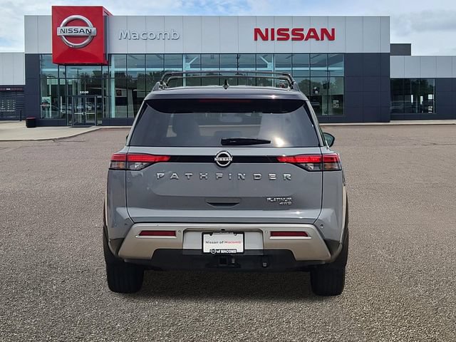 Used 2024 Nissan Pathfinder Platinum w/ Cargo Package AWD/4WD image 6