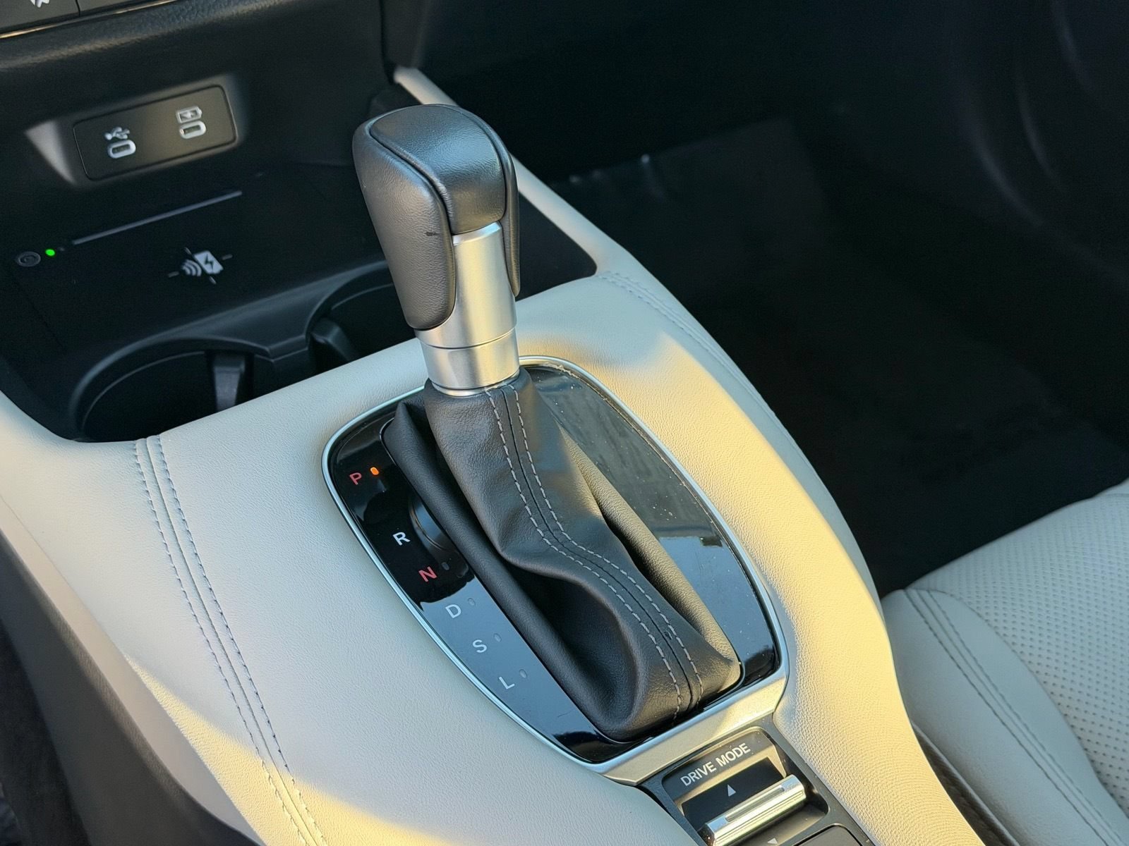 Certified 2026 Honda HR-V EX-L image 33