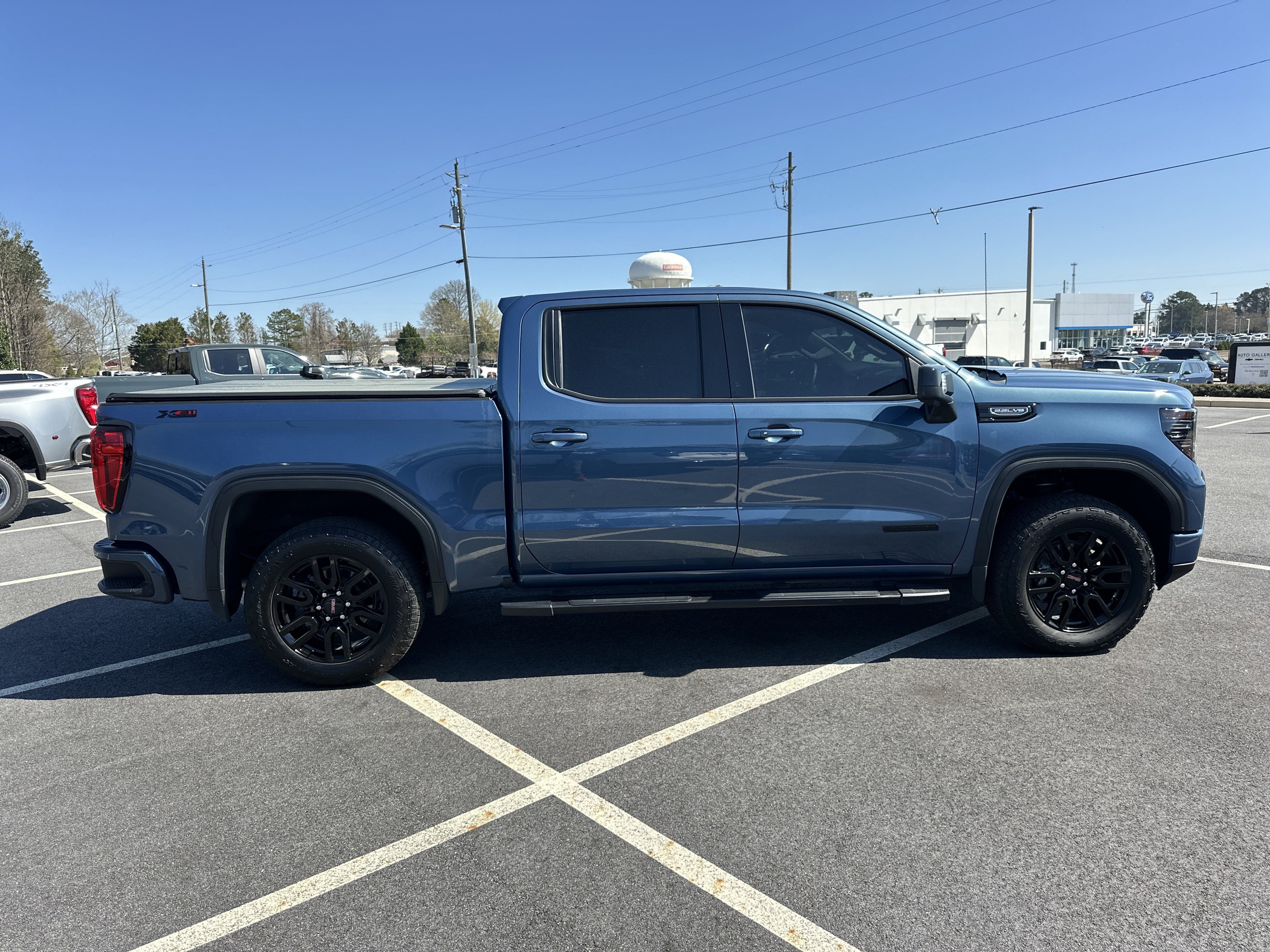Certified 2025 GMC Sierra 1500 Elevation w/ Elevation Premium Package image 5