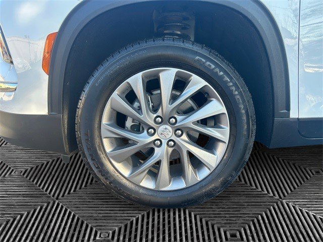 Certified 2025 Buick Enclave Preferred image 13