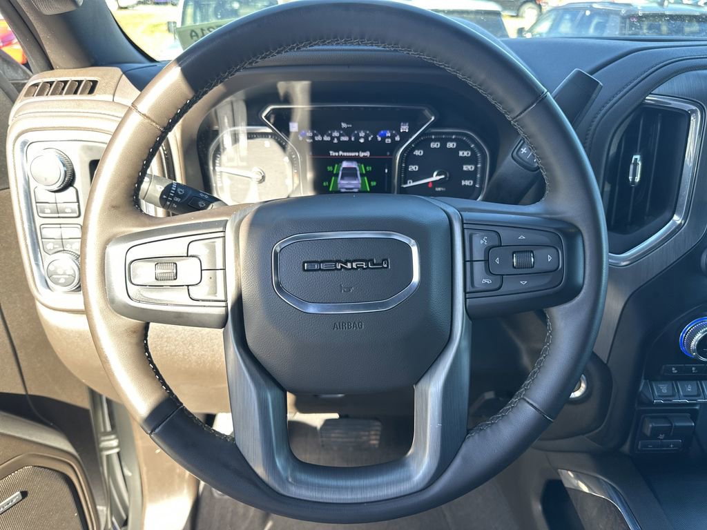 Used 2023 GMC Sierra 2500 Denali w/ Denali Ultimate Package image 12