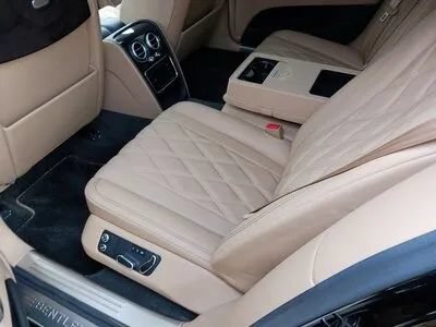 Used 2016 Bentley Flying Spur V8 AWD/4WD image 6
