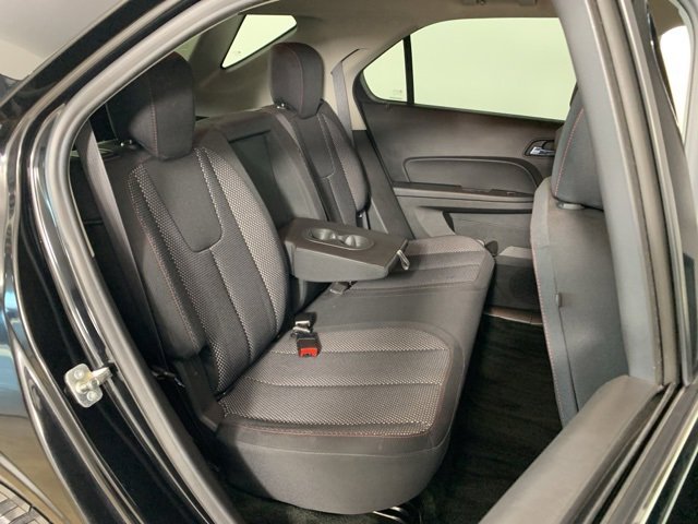 Used 2017 Chevrolet Equinox LT w/ Convenience Package image 32