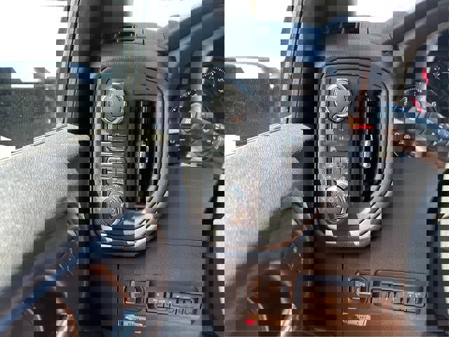 New 2025 GMC Sierra 3500 Pro w/ Fleet Convenience Package image 17