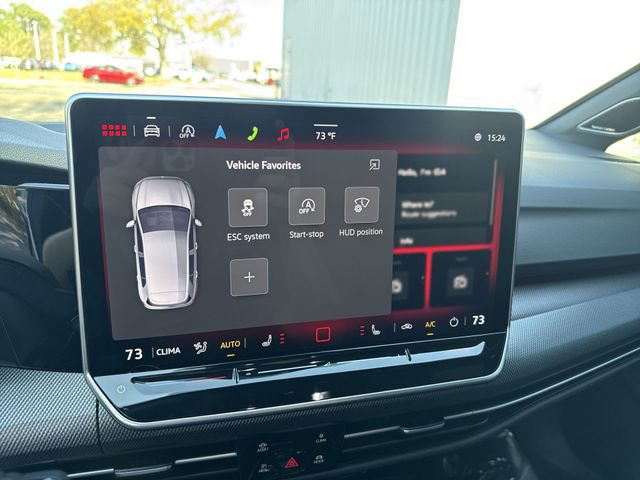 Used 2025 Volkswagen Golf w/ Euro Style Package image 19