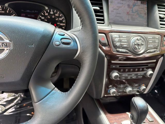 Used 2015 Nissan Pathfinder SL w/ SL Premium Package AWD/4WD image 18
