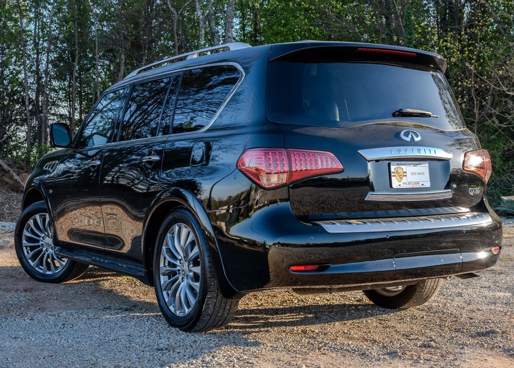 Used 2017 INFINITI QX80 2WD w/ Driver Assistance Package image 3