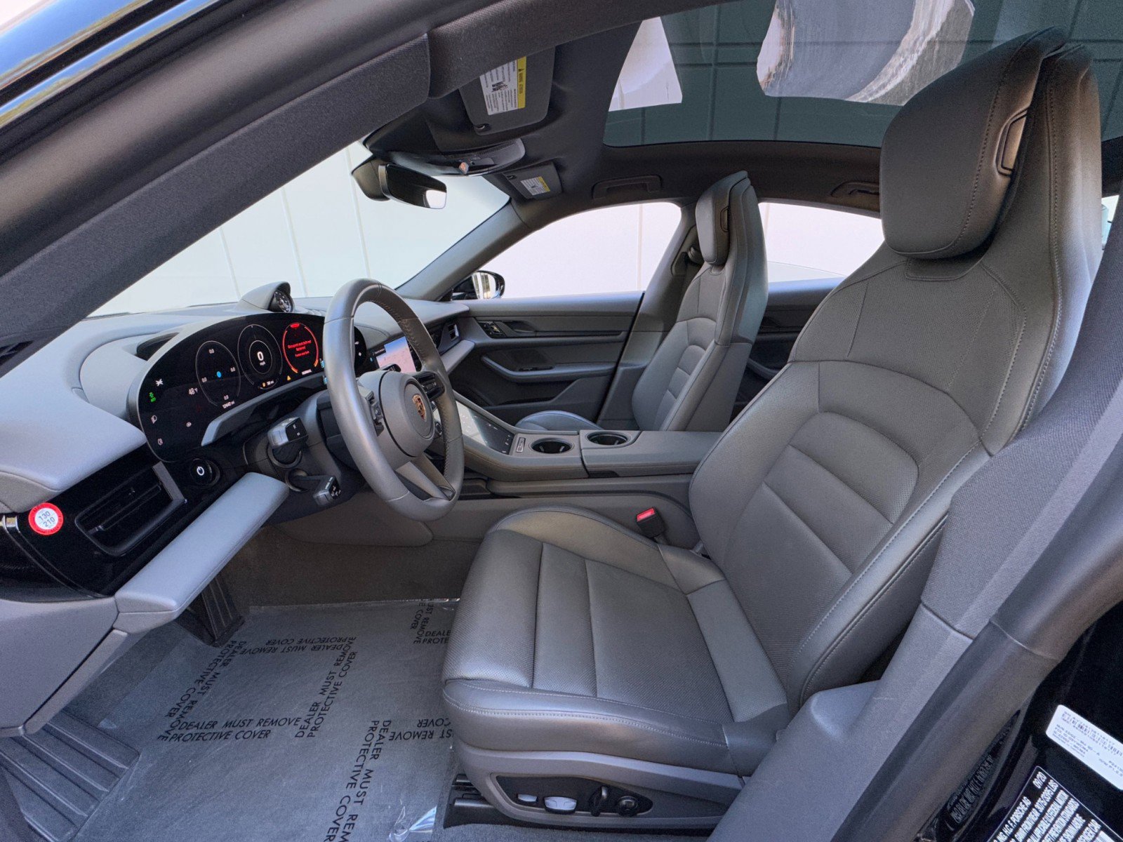 Used 2020 Porsche Taycan 4S image 17