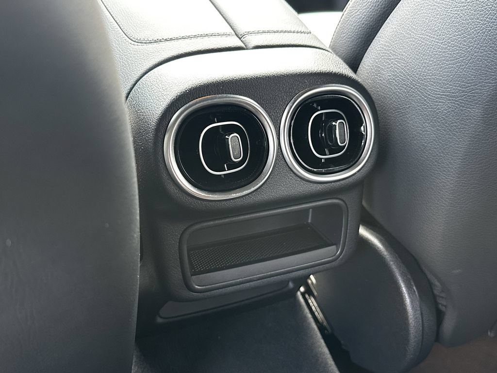 Certified 2025 Mercedes-Benz GLC 300 image 26