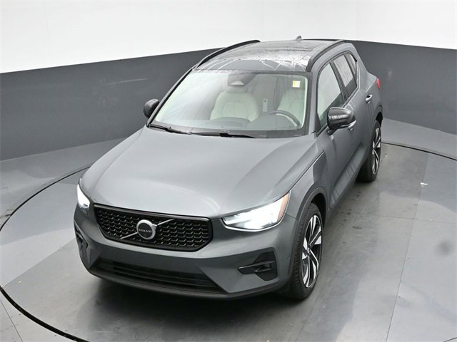 New 2026 Volvo XC40 B5 Ultra w/ Climate Package image 46
