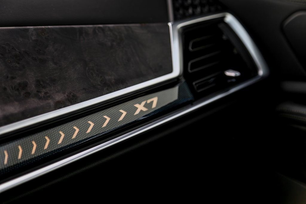 New 2026 BMW X7 xDrive40i image 17