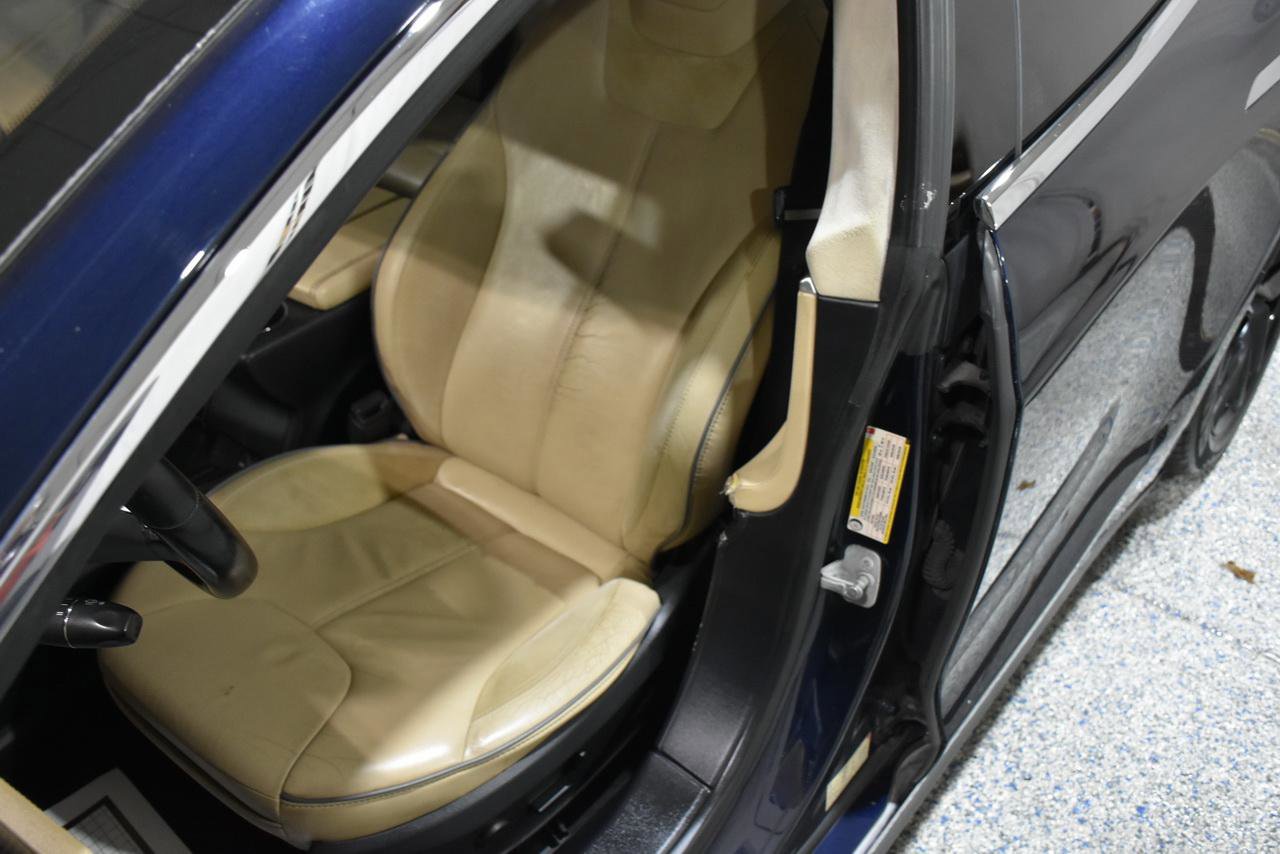 Used 2013 Tesla Model S Performance image 12