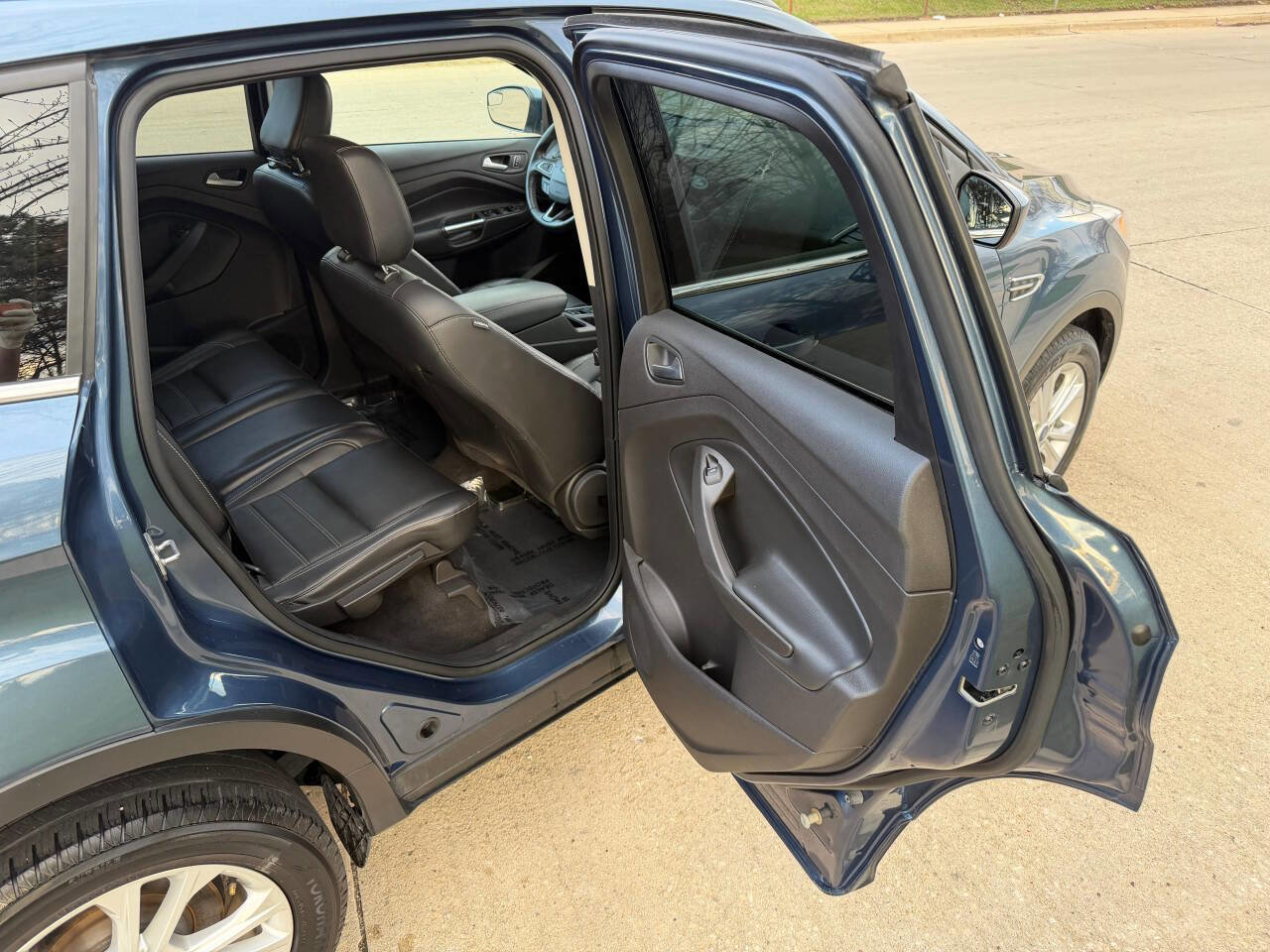 Used 2018 Ford Escape SEL image 22