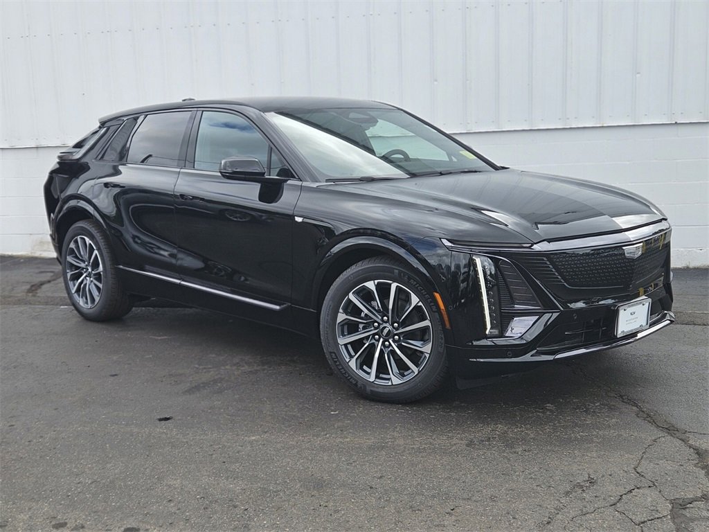 New 2025 Cadillac Lyriq Sport