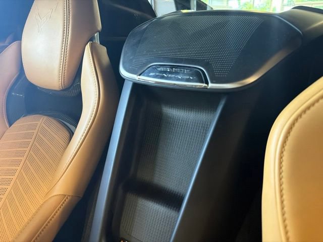 Used 2021 Chevrolet Corvette Stingray Preferred Cpe w/ Z51 Performance Package RWD image 24