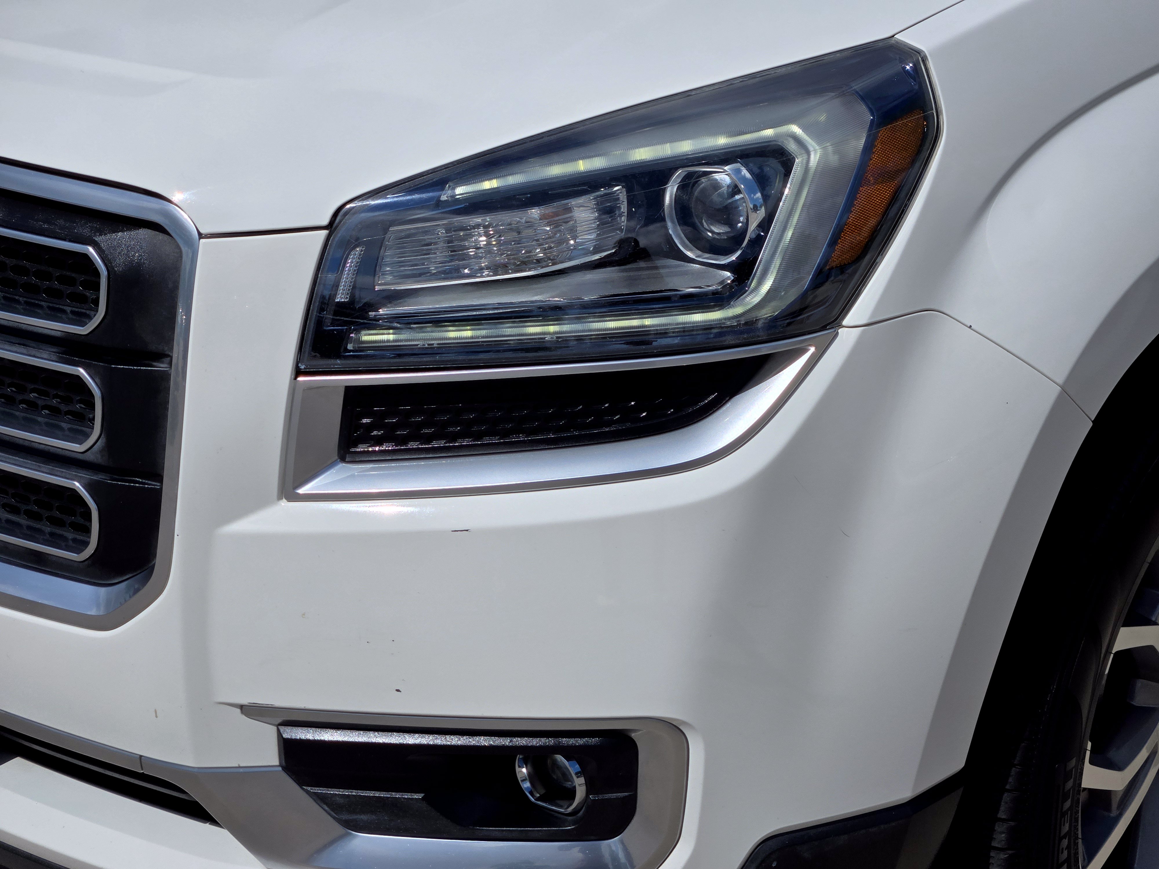 Used 2015 GMC Acadia SLT FWD image 11