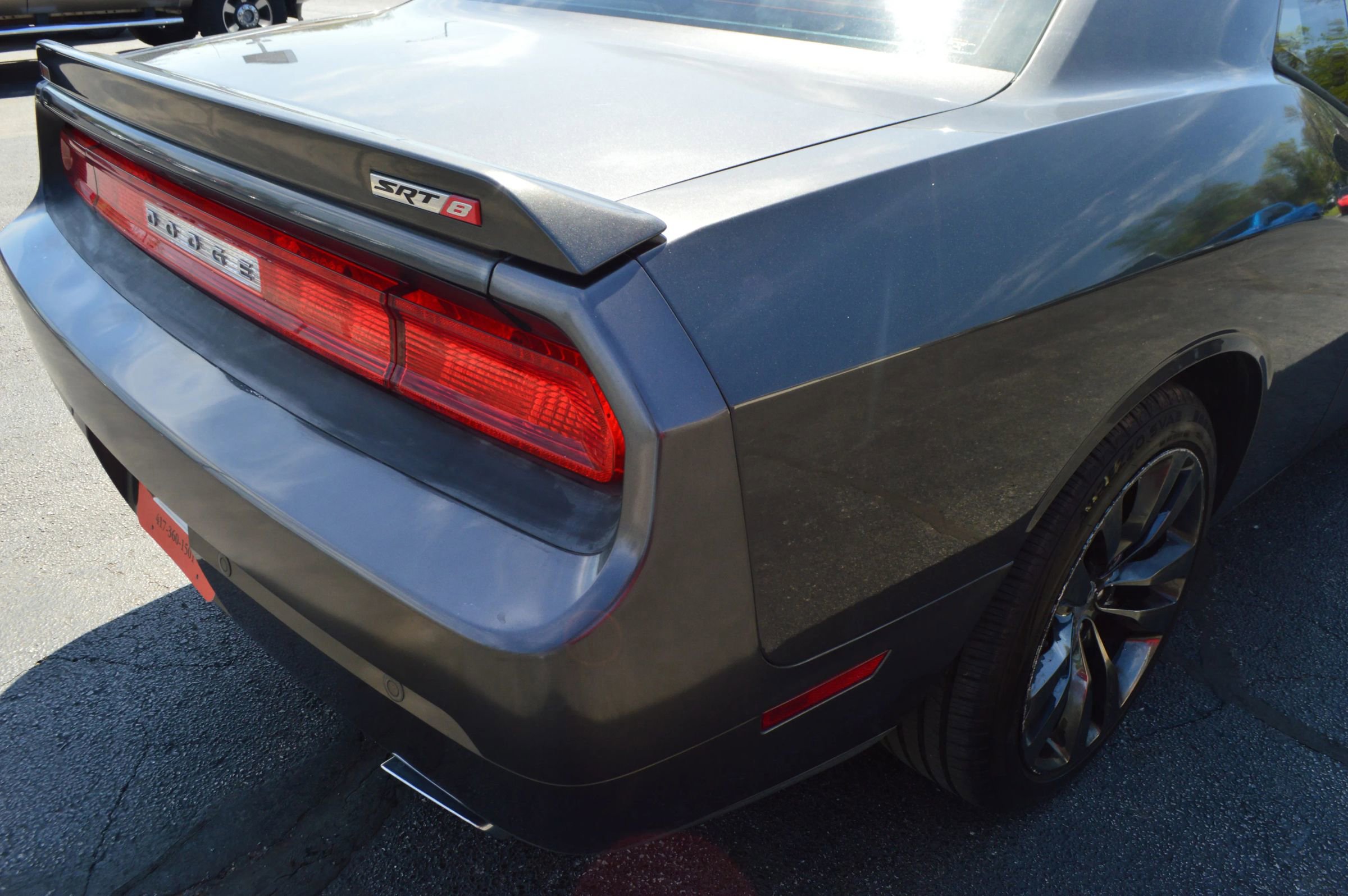 Used 2014 Dodge Challenger SRT8 w/ Harman/Kardon Audio Group RWD image 9