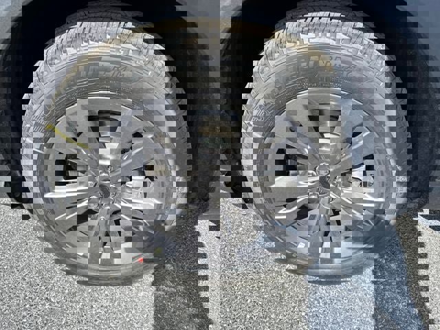 New 2026 Ford Explorer Active w/ Active Comfort Package image 24