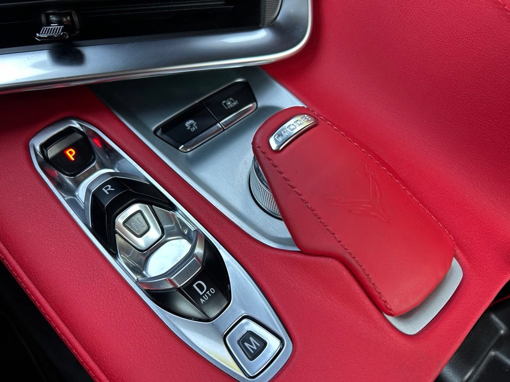 Used 2024 Chevrolet Corvette Stingray Preferred Conv w/ Z51 Performance Package RWD image 39