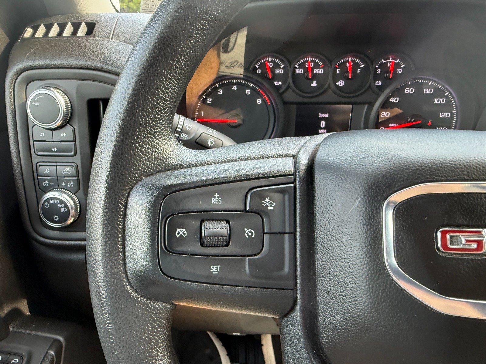 Used 2025 GMC Sierra 2500 Pro w/ Convenience Package AWD/4WD image 24