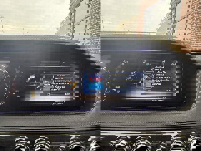 Used 2020 Mercedes-Benz S 450 Sedan image 25