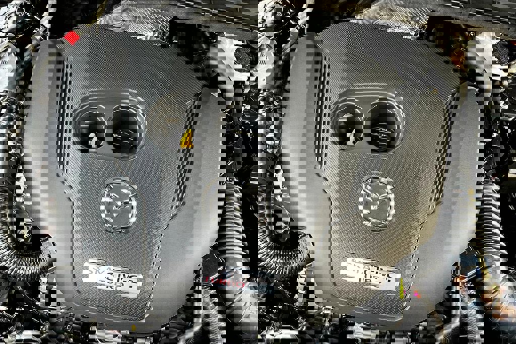 Used 2025 MAZDA CX-5 Signature image 31