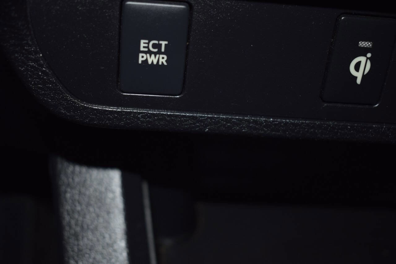 Used 2017 Toyota Tacoma TRD Off-Road image 59