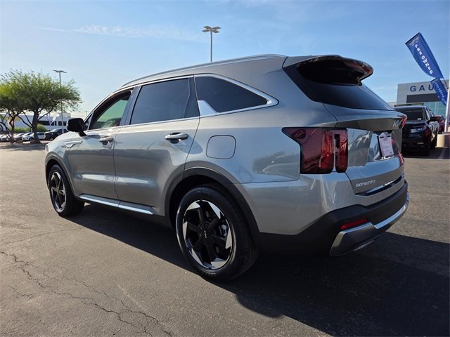 Used 2025 Kia Sorento EX image 5