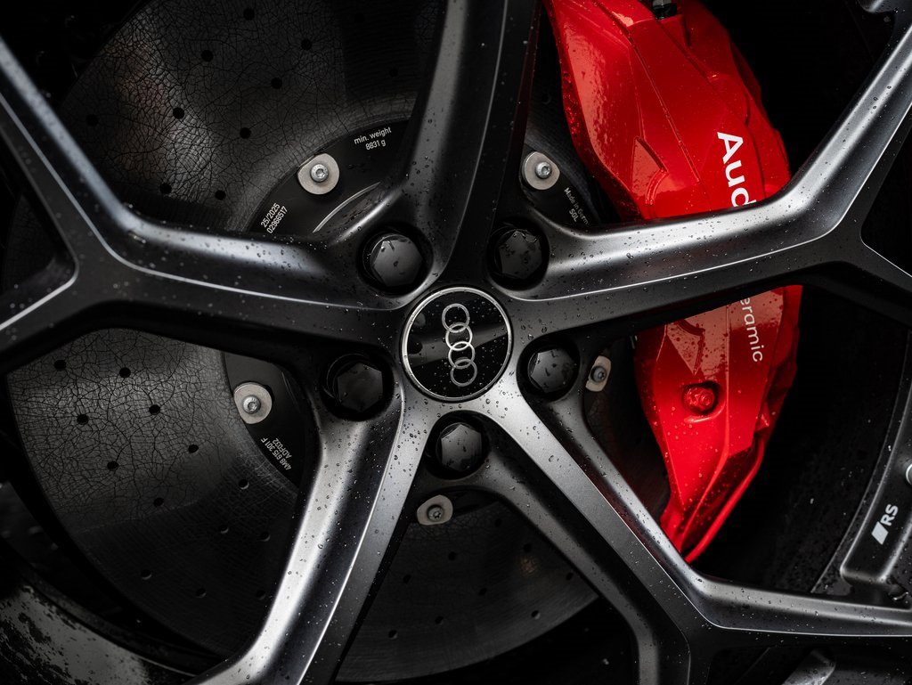 New 2026 Audi RS Q8 performance image 8