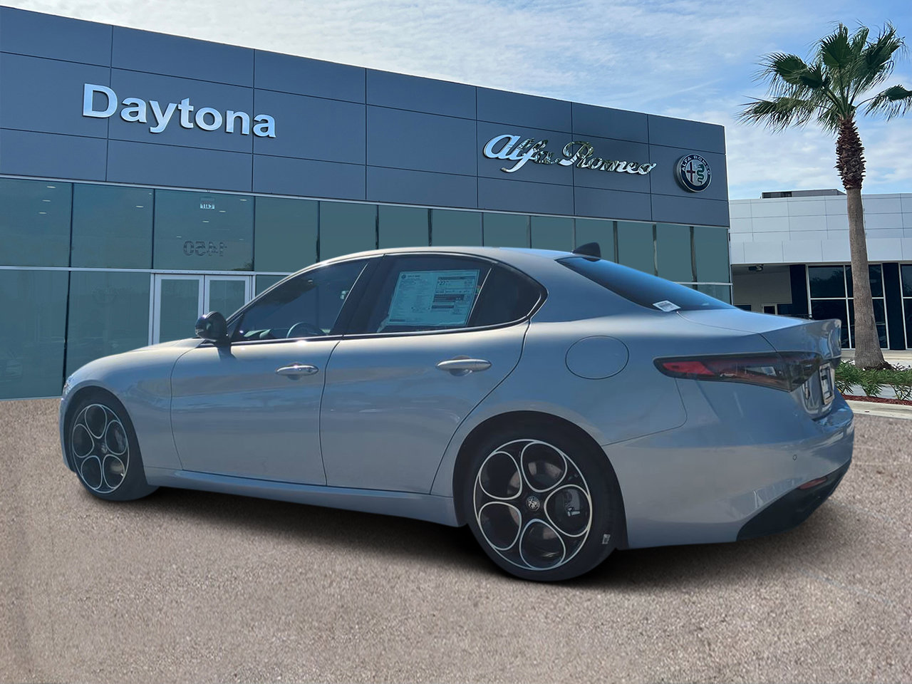 New 2025 Alfa Romeo Giulia w/ Driving Assist Package RWD image 5