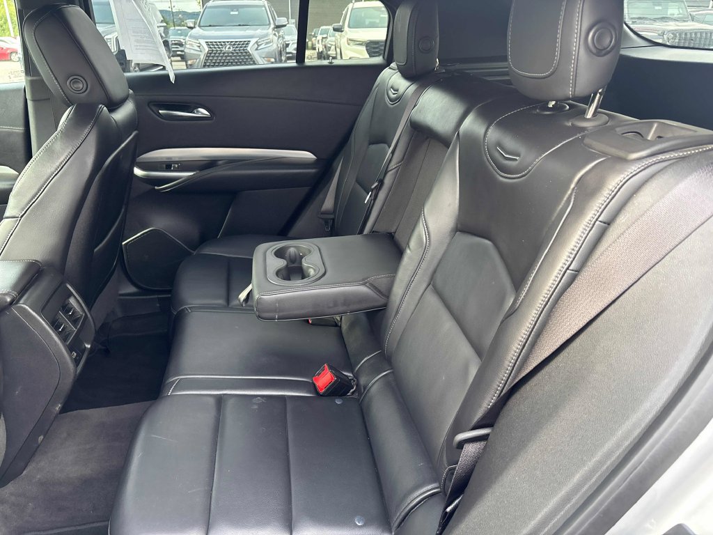 Used 2020 Cadillac XT4 Premium Luxury AWD/4WD image 21