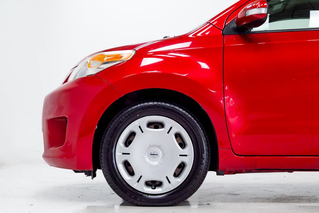 Used 2012 Scion xD FWD image 23