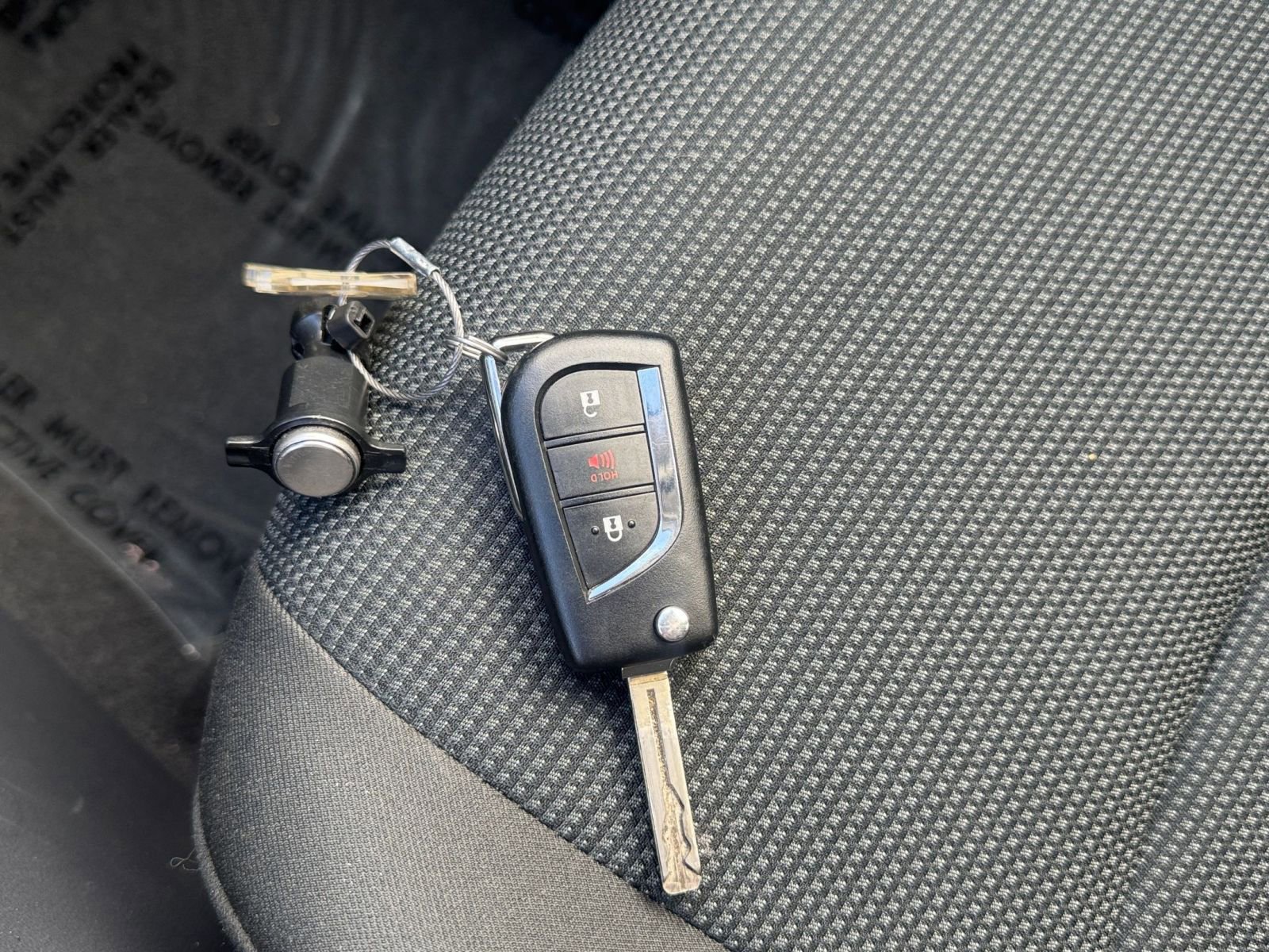 Used 2025 Toyota RAV4 LE image 22