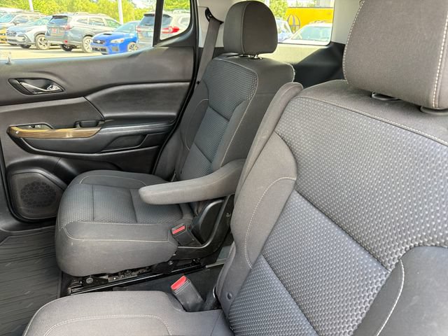 Used 2022 GMC Acadia SLE w/ Elevation Edition FWD image 21